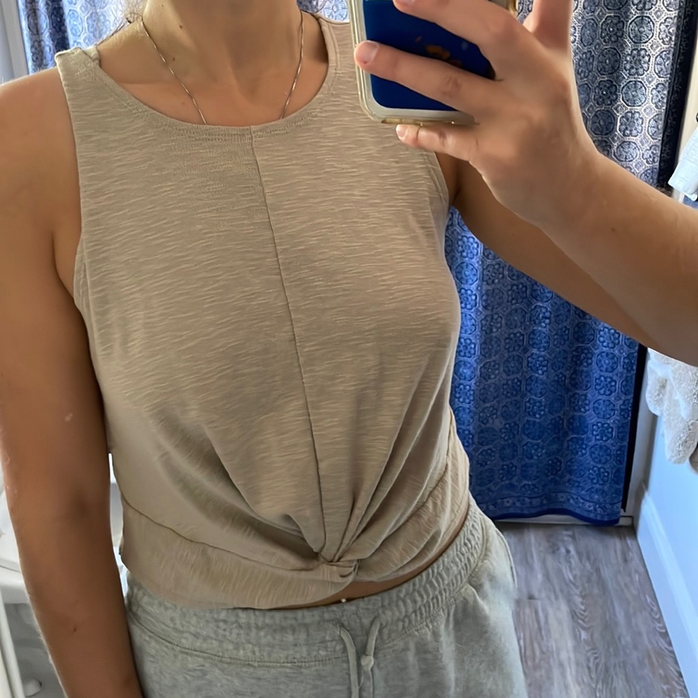 Aerie beige slightly cropped tank
